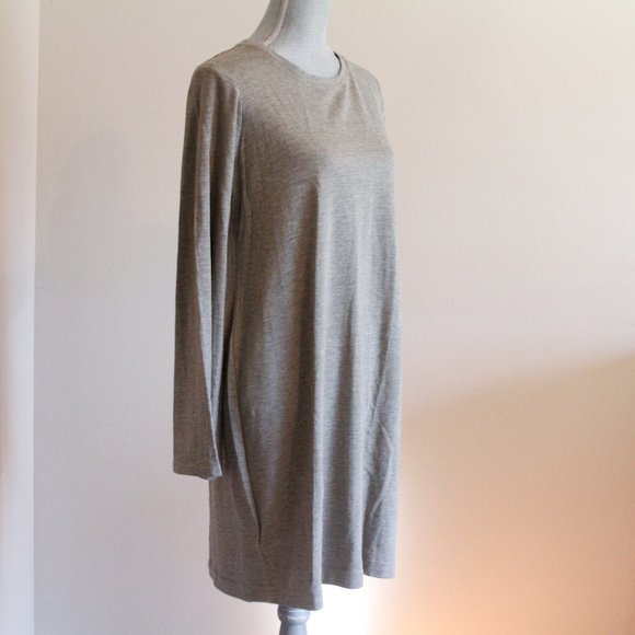 Lou & Grey Signature Soft Bell Sleeve Dress - Gray – Large - Picture 3 of 7